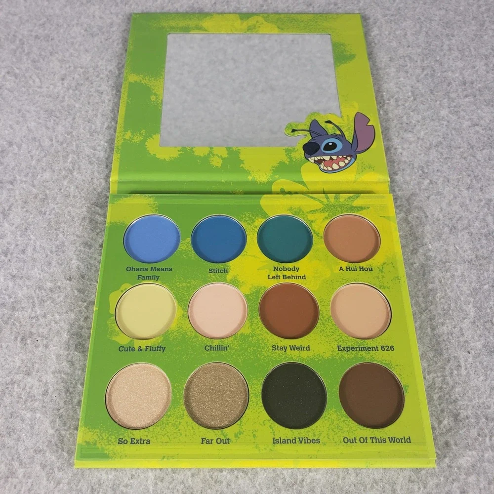 Disney Stitch Makeup Set Taste Beauty Eyeshadow Palette &‎ 2pc Molded Lip Balms